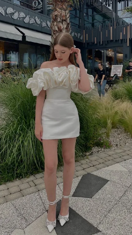 Unique White Off The Shoulder Cloud Style Satin Homecoming Dresses