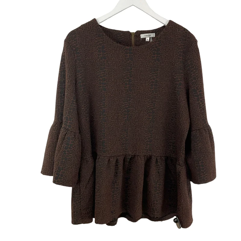 Top Long Sleeve By Tyler Boe In Brown, Size: Xl